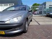 Peugeot 206 - 1.6-16V Gentry | AUTOMAAT | KLIMAAT CONTROLE | NETTE AUTO | - 1 - Thumbnail