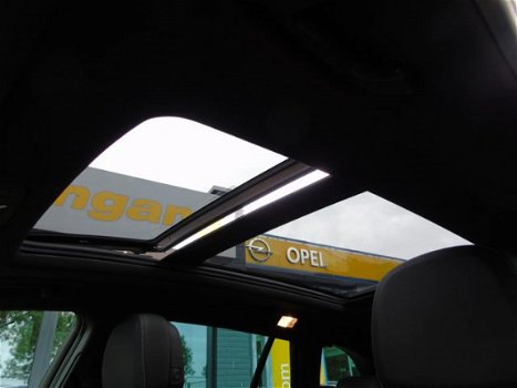 Opel Insignia - ST 2.0 CDTi Bi-Turbo 195pk Cosmo Automaat + Panoramadak + 19'' LMV + OPC Line + Lede - 1