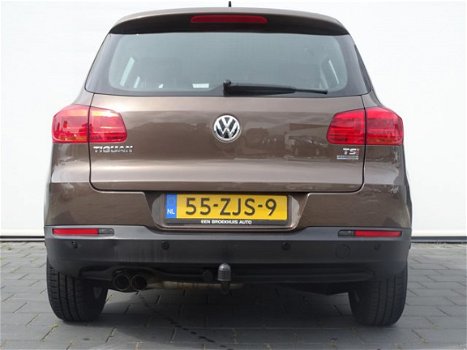 Volkswagen Tiguan - 1.4 TSI Comfort&Design Trekhaak , Navi , Dealer Onderhouden , 1.600 kg trekgewic - 1
