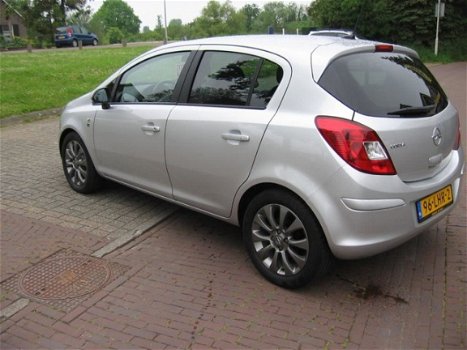 Opel Corsa - 1.4-16V '111' Edition - 1