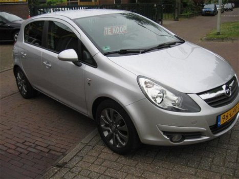 Opel Corsa - 1.4-16V '111' Edition - 1