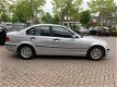 BMW 3-serie - 318i Executive - 1 - Thumbnail