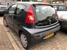 Peugeot 107 - 1.0-12V XS AIRCO STUURBEKR