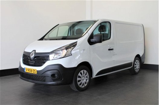 Renault Trafic - 1.6 dCi - Airco - PDC - 2017 - € 11.950, - Ex - 1