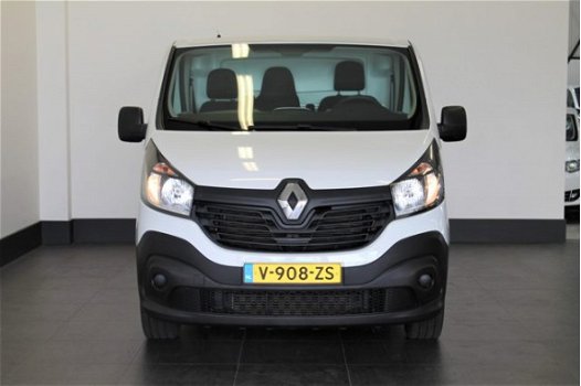 Renault Trafic - 1.6 dCi - Airco - PDC - 2017 - € 11.950, - Ex - 1