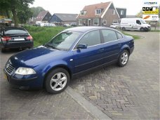 Volkswagen Passat - 1.9 TDI H5 Trendline CLIMA, CLIMA, 4XELECRAMEN, VELGEN