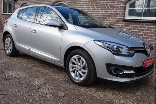 Renault Mégane - 1.2 TCe Bose PANO Dak Nieuwstaat - 1