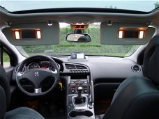 Peugeot 3008 - 1.6 THP Crossway 156PK, Panorama dak, Navigatie, Cruise control, Electrische pakket,