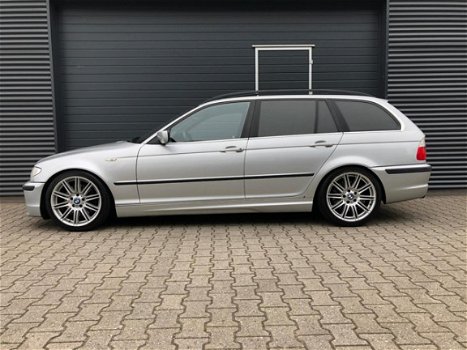 BMW 3-serie Touring - 330i Executive - 1