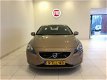 Volvo V40 - 1.6 T3 Momentum Nav/Cruise/Climate €1.000, - Slooppremie - 1 - Thumbnail