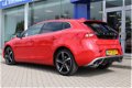 Volvo V40 - 2.0 D2 R-Design Business navi - 1 - Thumbnail