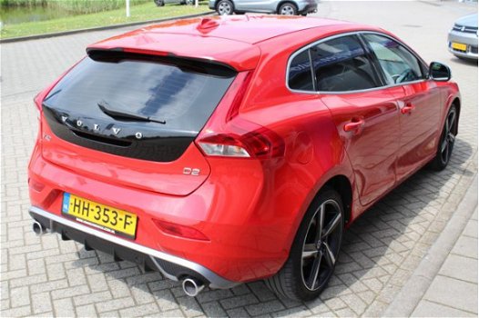 Volvo V40 - 2.0 D2 R-Design Business navi - 1