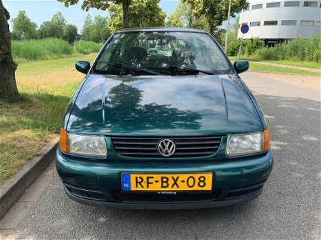 Volkswagen Polo - 1.6 ✅NAP, Stuurbekr, automaat - 1