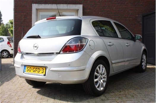 Opel Astra - 1