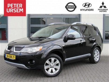 Mitsubishi Outlander - 2.2 DI-D Instyle 7-pers. 4WD Dealer onderhouden Leder Trekhaak 2000KG Trekgew - 1