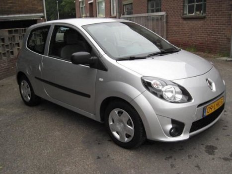 Renault Twingo - 1.2-16V Authentique * 2e Eig. / 96.484 km + NAP / APK 05-2020 - 1