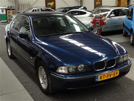 BMW 5-serie - 520i Trekhaak - 1