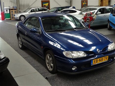 Renault Mégane Cabrio - Automaat 2.0 El Kap Stuurbekrachtiging - 1