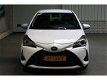 Toyota Yaris - 1.5 VVT-i Active 5-Drs Automaat 2019 - 1 - Thumbnail