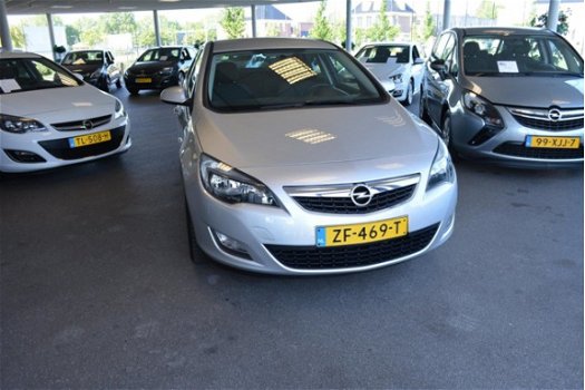 Opel Astra - 1.4 Turbo Sport - 1