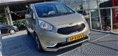 Kia Venga - 1.4 CVVT Dynamic plus line panoramadak Rijklaar - 1 - Thumbnail