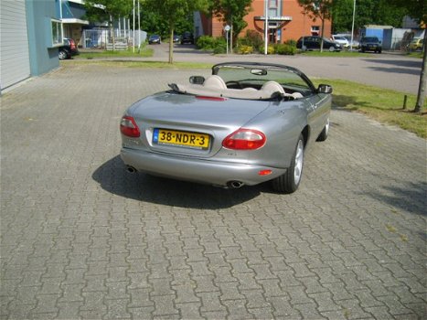 Jaguar XK8 - 4.0 V8 Convertible Bijtellingvriendelijk - 1