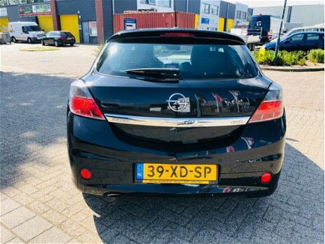 Opel Astra GTC - 1.8 Executive OPC RECARO Airco Apk N.A.P - 1