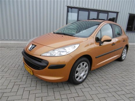 Peugeot 207 - 1.4 HDI XR 5 Deurs Airco - 1