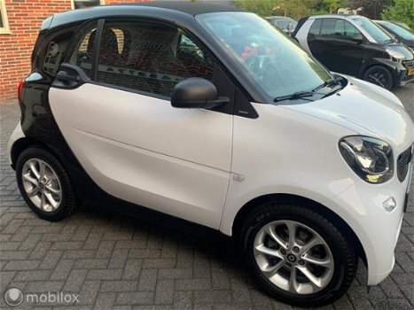 Smart Fortwo - EQ passion 100% Electric power direct leverbaar - 1