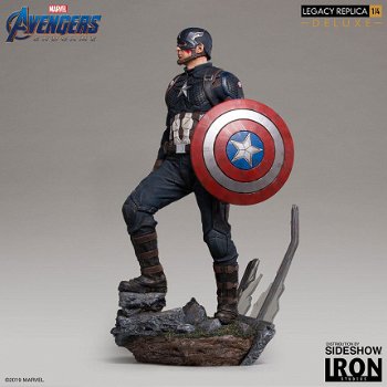 Iron Studios Avengers Endgame Legacy Statue 1/4 Captain America Deluxe - 1