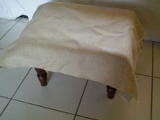 UNI NATUREL LINNEN - op uw NIEUWE footstool !! BEKIJKEN !!