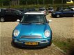 Mini Mini Cooper - 1.6 Pepper cooper met glaseschuif dak zeer lux, s 17ins l m v. yougtimer - 1 - Thumbnail