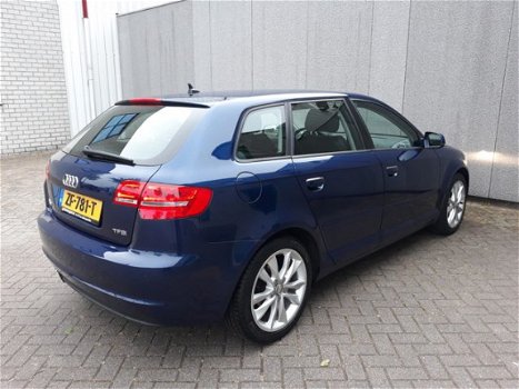 Audi A3 Sportback - 1.8 FSI 160pk Ambiente RIJKLAAR 100% dealeronderhouden automatische aircondition - 1