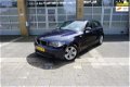 BMW 1-serie - 118i Business Line Trekhaak afneembaar - 1 - Thumbnail