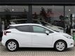 Nissan Micra - 1.0 IG-T N-Connecta | NORMAAL EUR. 23.170, - NU RIJKLAAR EUR. 18.650, - PRIVATE LEASE - 1 - Thumbnail