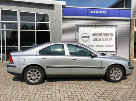 Volvo S60 - 2.4 D5 Edition - 1