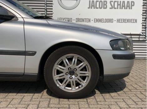 Volvo S60 - 2.4 D5 Edition - 1