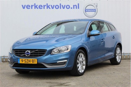 Volvo V60 - D2 Momentum - 1