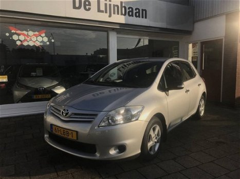 Toyota Auris - 1.3 16v VVT-i Comfort - 1