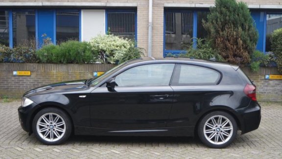 BMW 1-serie - 118i Edition M - SPORT - 1