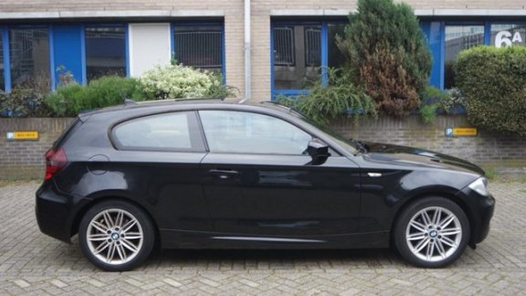 BMW 1-serie - 118i Edition M - SPORT - 1