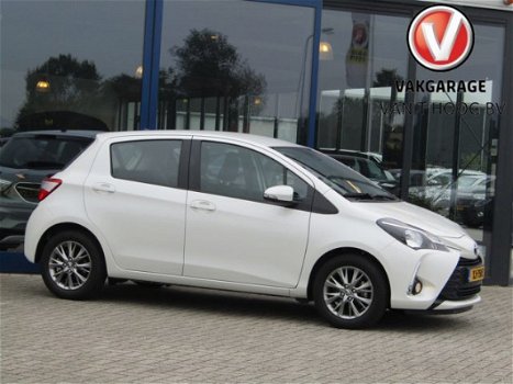 Toyota Yaris - 1.0 VVT-i Comfort 5drs AIRCO LMV - 1