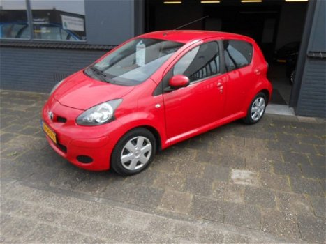 Toyota Aygo - COOL - 1