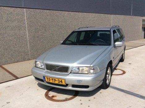 Volvo V70 - 2.5 Sports-Line AUTOMAAT LPG-G3 ( CARBAGE RUN ) - 1