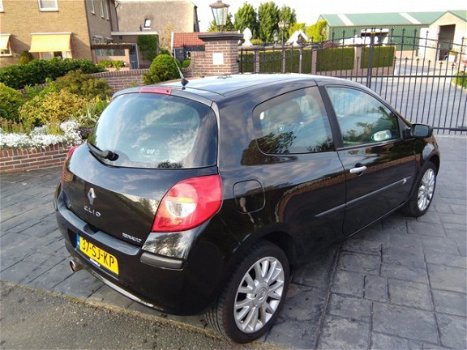 Renault Clio - 1.4-16V Dynamique Luxe - 1