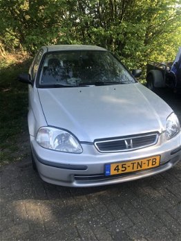 Honda Civic - 1.4i S - 1