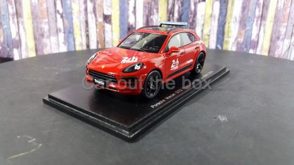 Porsche Macan GTS Le Mans 2018 1:43 Spark - 2