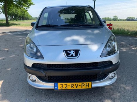 Peugeot 1007 - 1.6-16V Sporty / automaat 2005 - 1