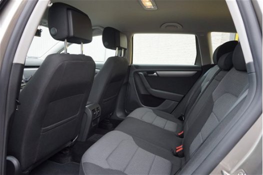 Volkswagen Passat Variant - 1.4 TSI 122pk Comfortline BJ2013 Climate | Cruise control | LMV 16'' | C - 1