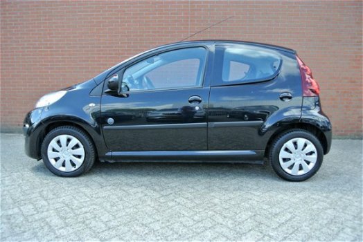 Peugeot 107 - 1.0 Envy 5 deurs Airco Rijklaarprijs - 1